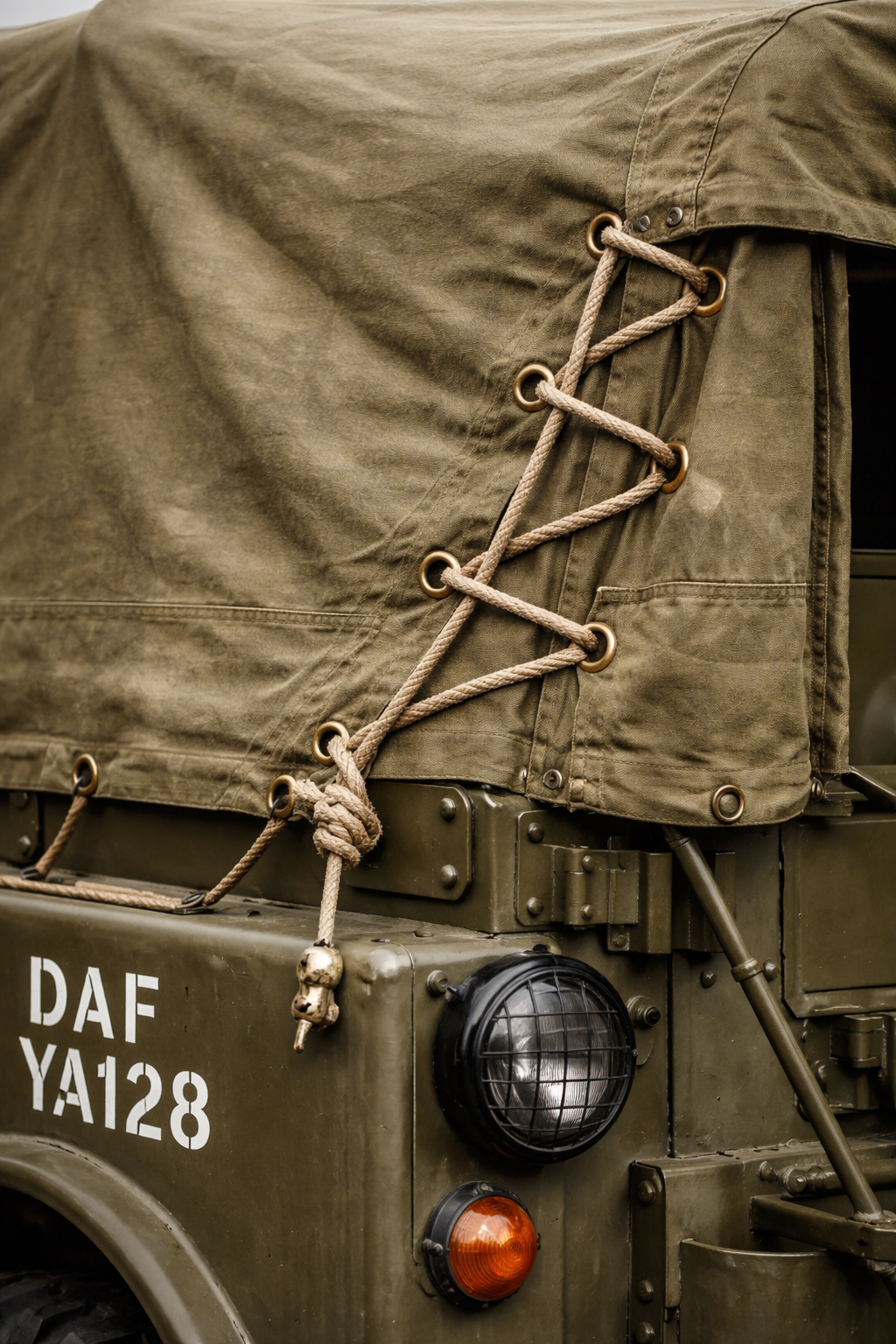 DAF legergroen canvas katoen doek